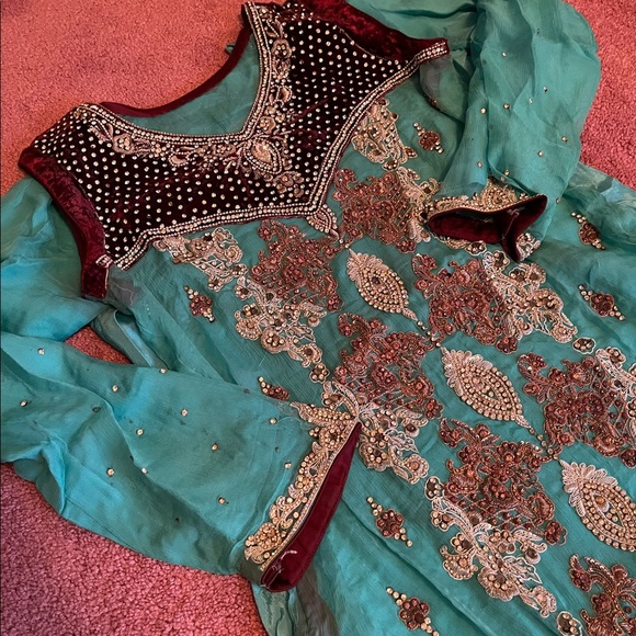 Pakistani Wedding Formal wear - Picture 13 of 15